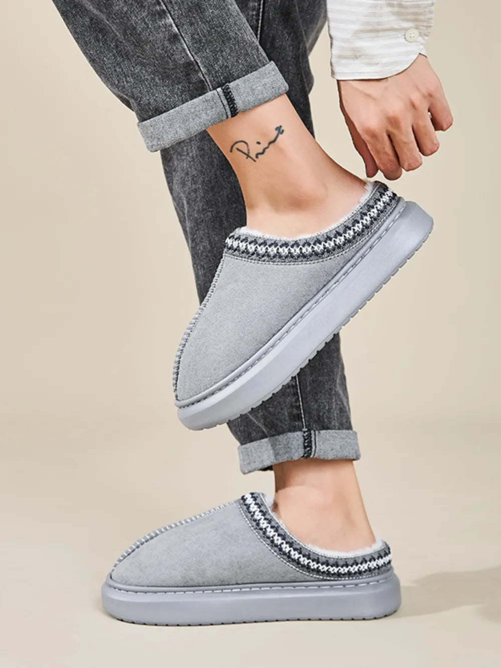 22c5ab36-374d-41a6-bb81-8feabae4a5ce-Max